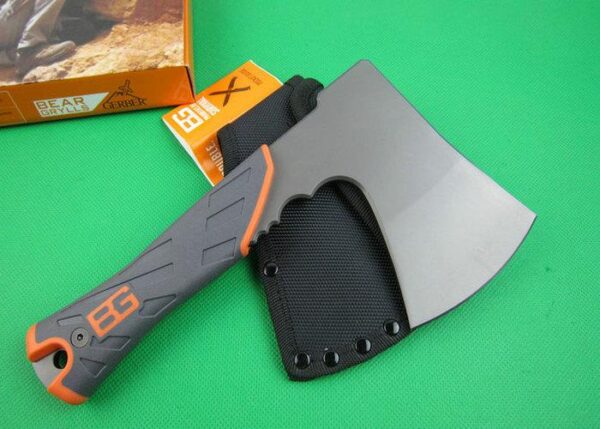 Gerber BEAR GRYLLS SURVIVAL HATCHET and Axe - Image 4