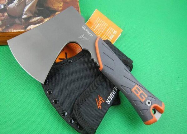 Gerber BEAR GRYLLS SURVIVAL HATCHET and Axe - Image 3