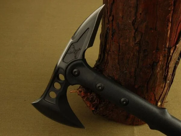 SOG Tactical Axe tomahawk - Image 5