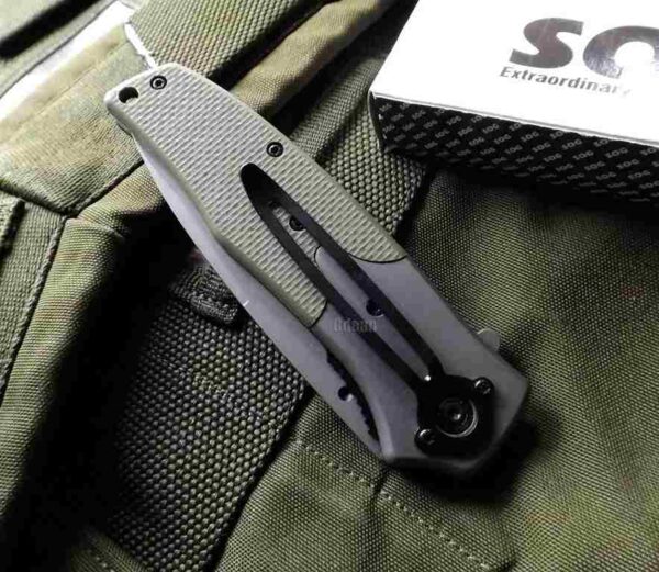 SOG Hunting & Tactical Knife - Image 2